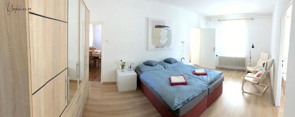 Apartment Yorkshire Bujanov Bagian luar foto